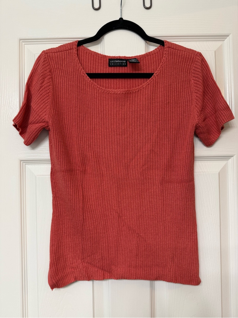 Liz Claiborne Coral Ribbed Short-Sleeve Scoop Neck Top